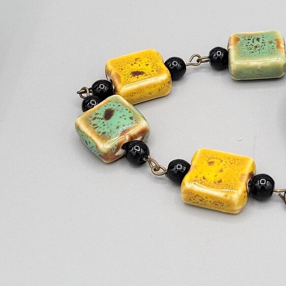 Handcrafted Ceramic and Clay Floral Bracelet Black Beads Lobster Clasp - Picture 3 of 9